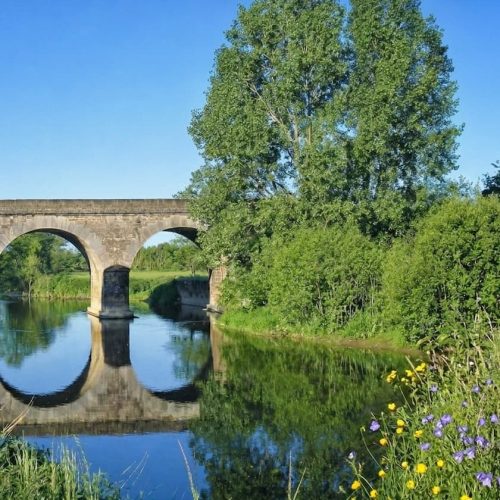 photo-pont-bourgvallees-gourfaleur-commune-mobile_02